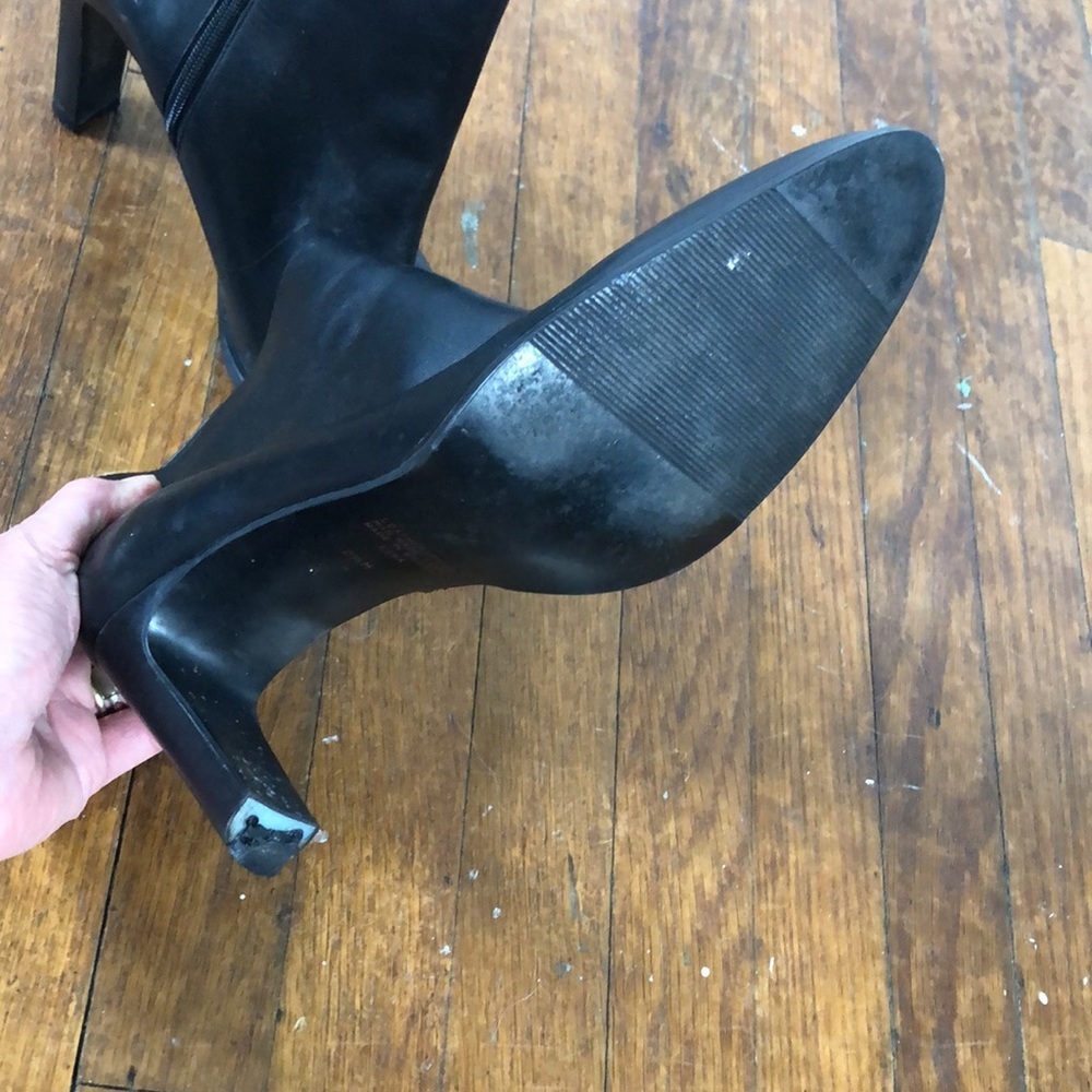 7 1/2 Black Leather Heel Ankle Bootie Brazil Point - Picture 4 of 5